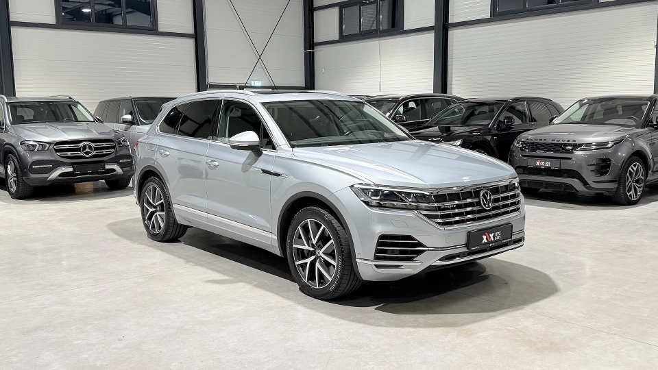 VW Touareg eHybrid Ventilatie Panoramic IQ Light Keyless Carlig - imaginea 2