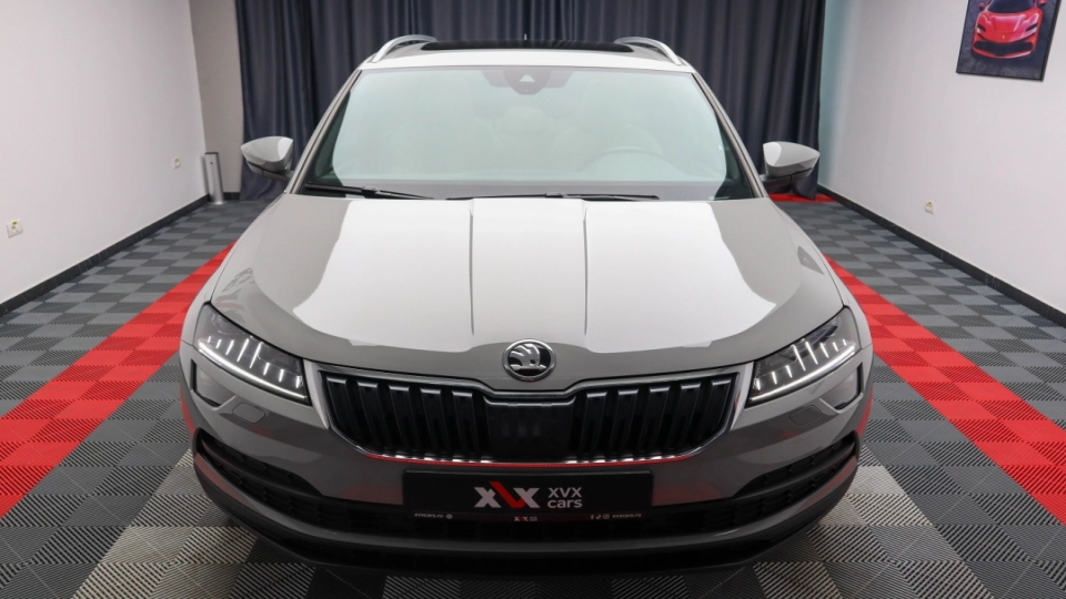 Skoda Karoq 1.5 TSI DSG Panoramic PieleCrem SideAss LED Ambientale - imaginea 10