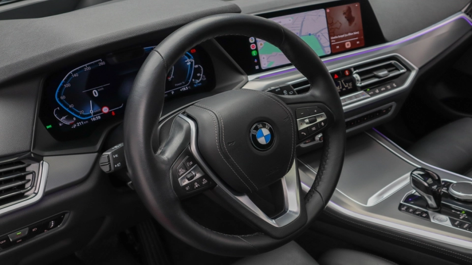 BMW X5 45e xDrive Interior INDIVIDUAL Masaj Ventilatie Faruri Laser - imaginea 32