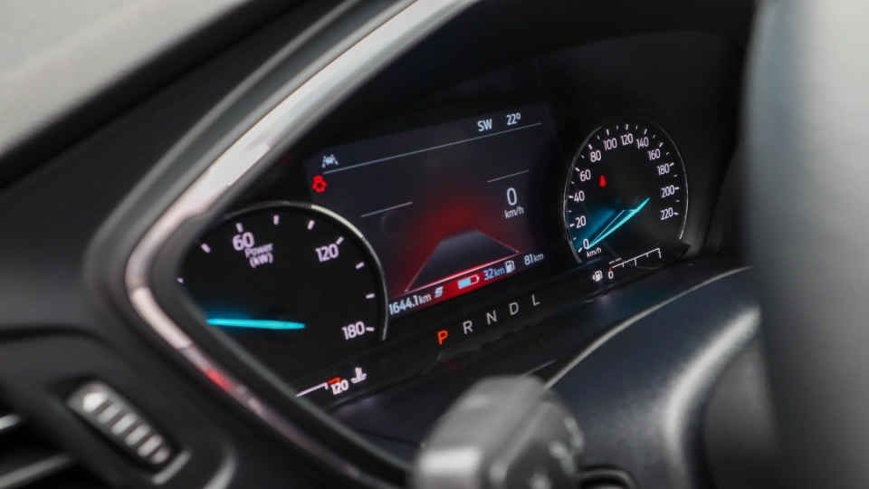 Ford Kuga Titanium X Plug-In Hybrid Automat 2.5 Benzina Bang&Olufsen - imaginea 24