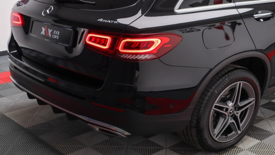 Mercedes GLC 300 de 4Matic Pachet AMG Panoramic FullKeyless Burmester  - imaginea 21