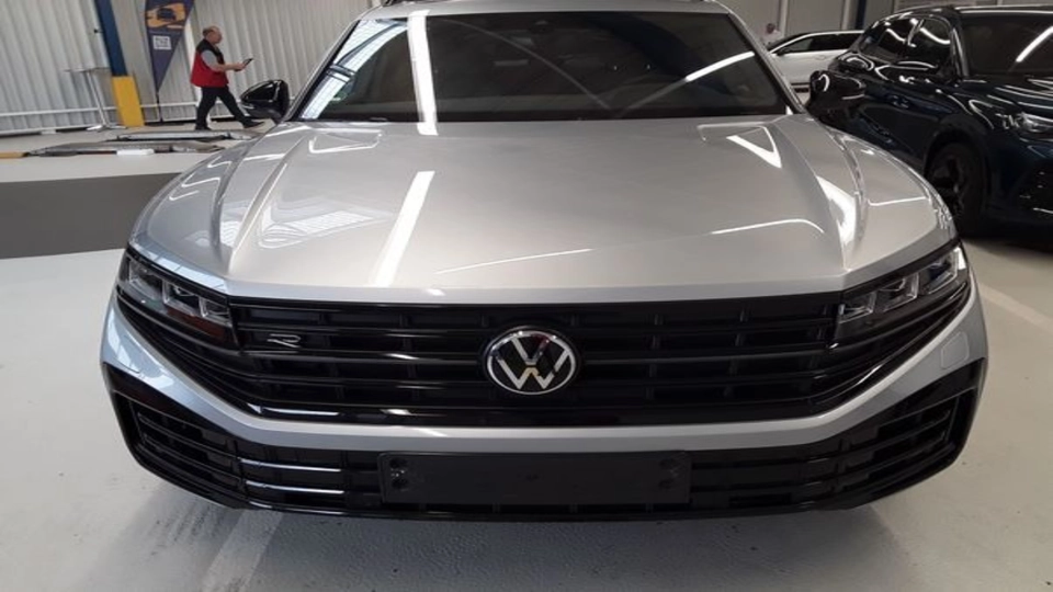 Volkswagen Touareg R Facelift Ventilatie Incalzire Memorii Puglia - imaginea 3