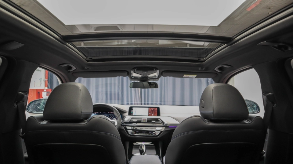 BMW X3 30e M Pachet Pano Gesturi Ambientale - imaginea 6