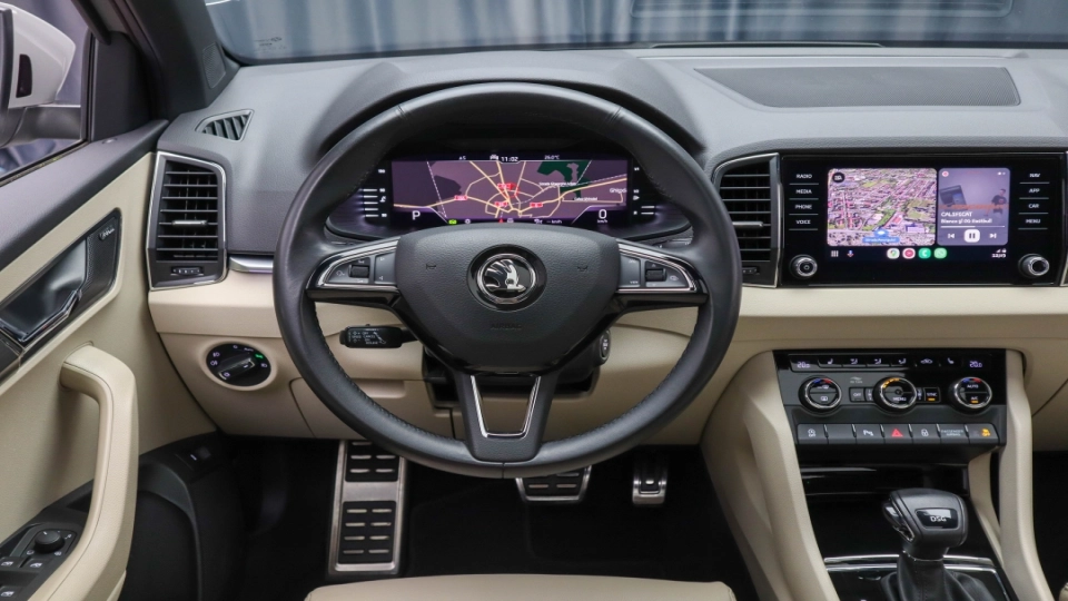 Skoda Karoq 1.5 TSI DSG Panoramic PieleCrem SideAss LED Ambientale - imaginea 27