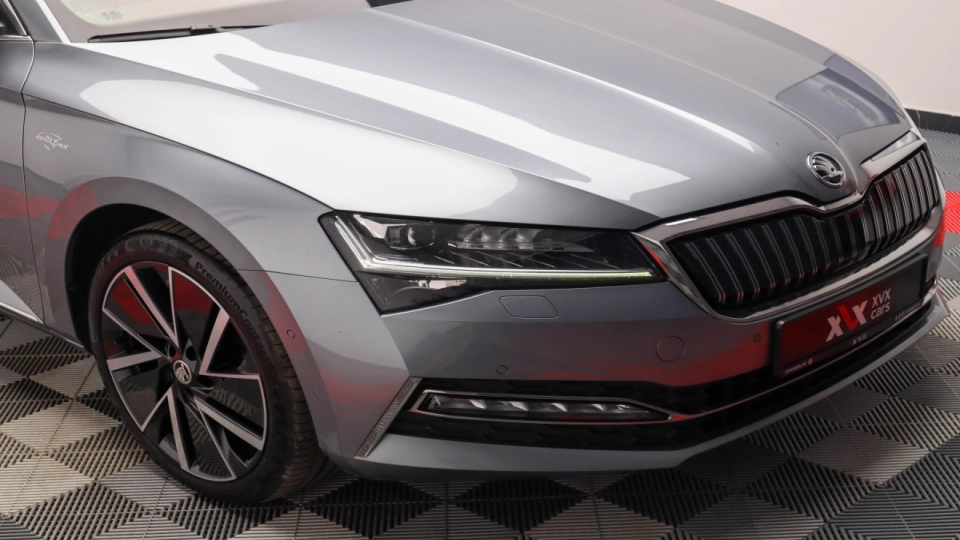 Skoda Superb Combi PlugIn DSG Laurin&Klement Matrix Webasto Ambientale - imaginea 16