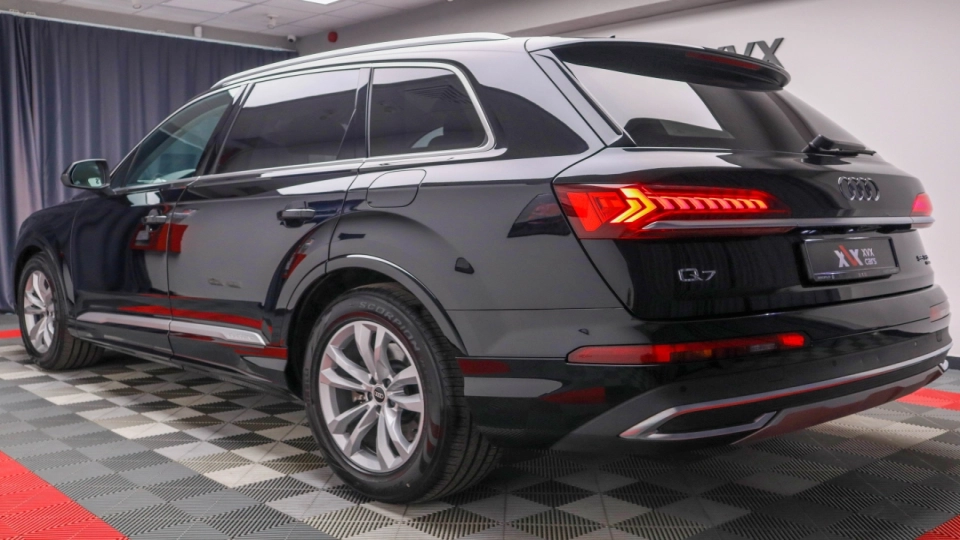 Audi Q7 55TFSIe Quattro Matrix LED Ambientale Cockpit HeadUp Keyless - imaginea 16