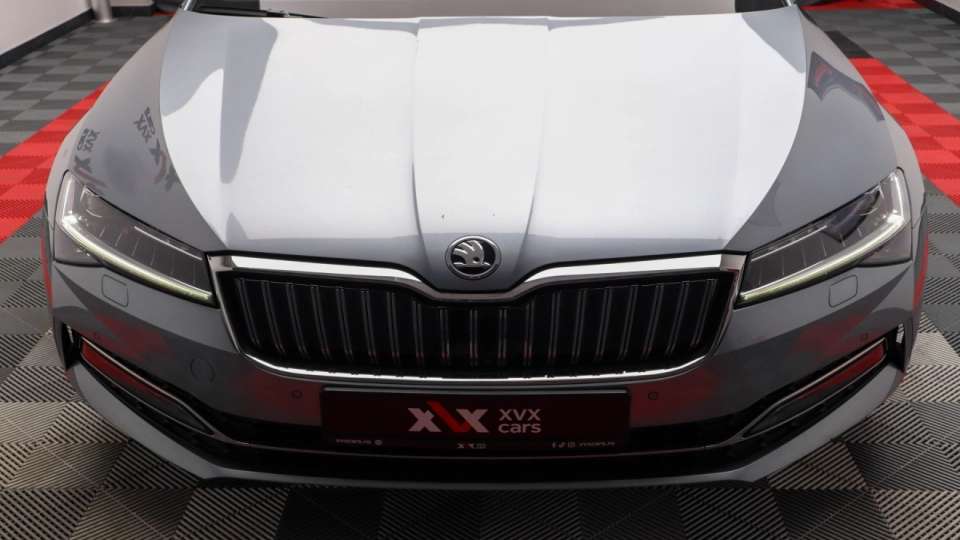 Skoda Superb Combi PlugIn DSG Laurin&Klement Matrix Webasto Ambientale - imaginea 2