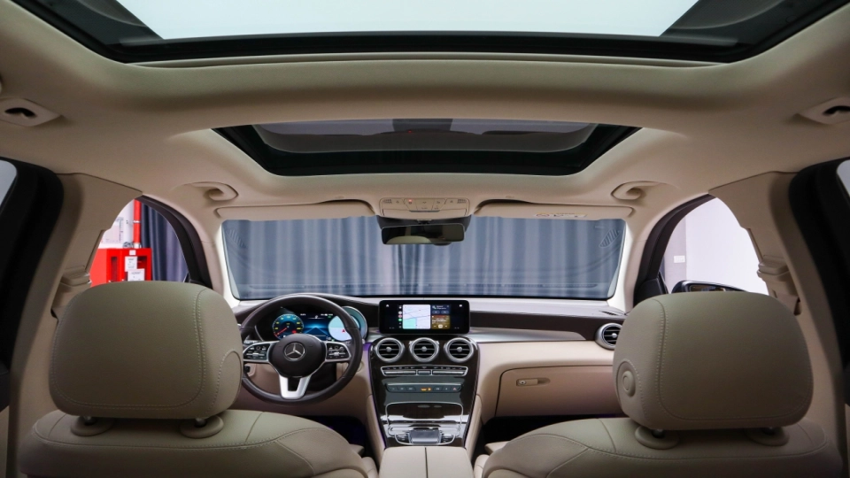 Mercedes GLC 300 de 4Matic Pachet AMG Panoramic FullKeyless Burmester - imaginea 27