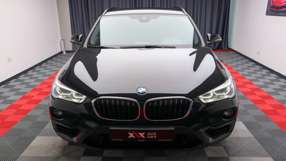 BMW X1 SportLine 2.0d Automat Faruri LED Lane Assist Scaune Sport - imaginea 2