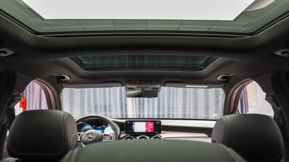 Mercedes GLC 300de 4x4 Aut Panoramic HeadUp MultiBeam LED Ambientale - imaginea 26