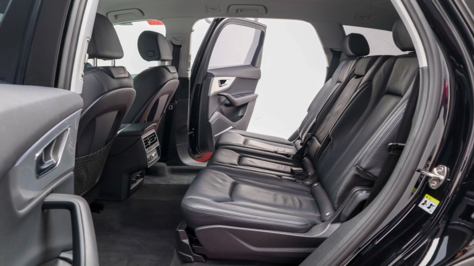 Audi Q7 55TFSIe Quattro Matrix LED Ambientale Cockpit HeadUp Keyless - imaginea 23