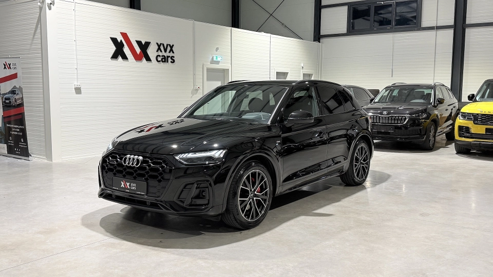  Audi Q5 55 TFSIe Quattro Incalzire Scaune Matrix SLine Competition - imaginea 1