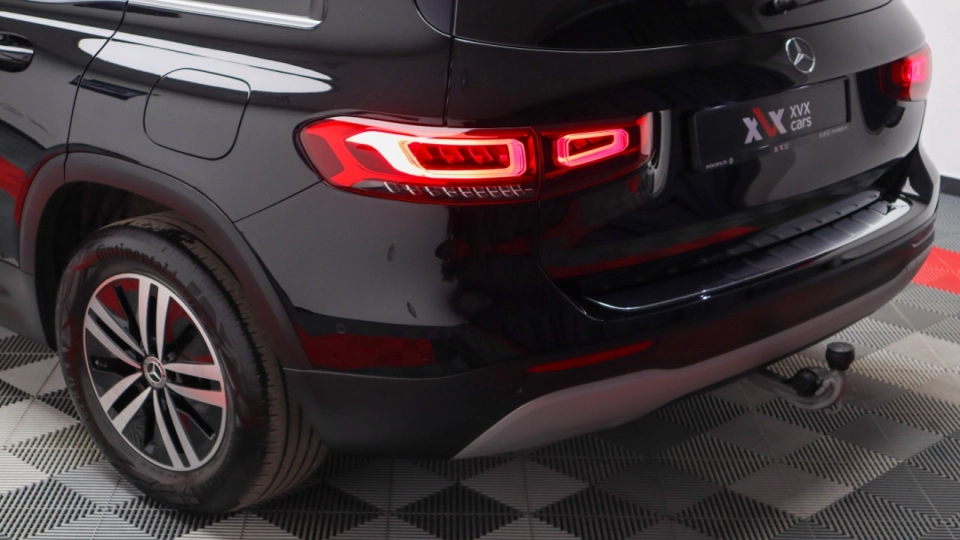Mercedes GLB 200d WideScreen ACC Camera LED 4Matic Scaune Ventilate - imaginea 17