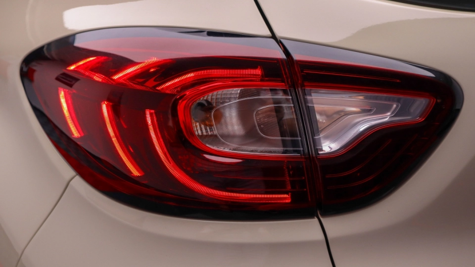 Renault Captur Energy DCi Navigatie Bluetooth Pilot Automat - imaginea 9