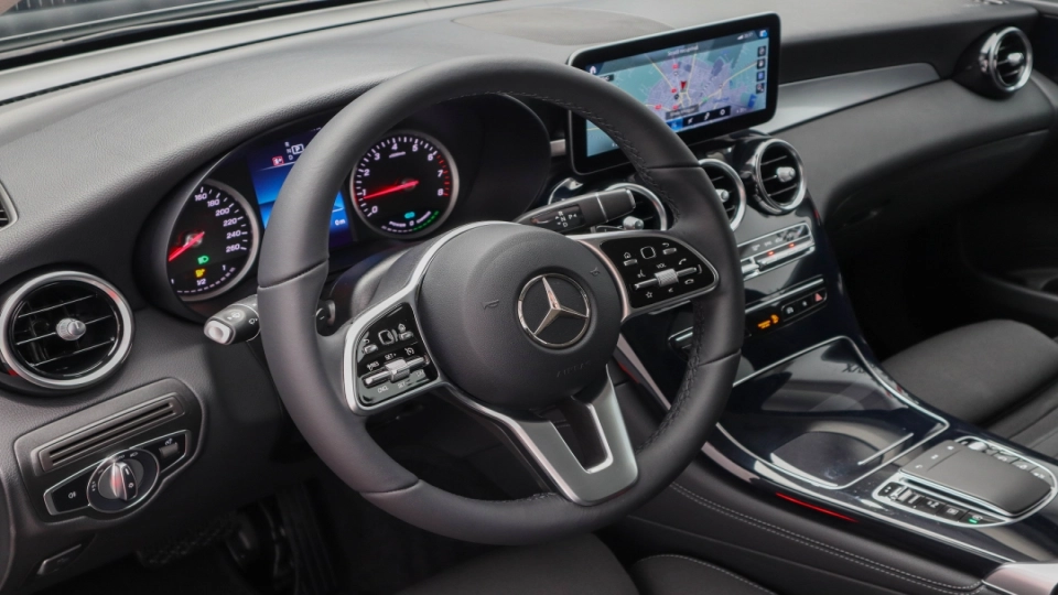Mercedes GLC Aut 200 Benzina 4Matic LED Camera Navi Android/Apple - imaginea 35