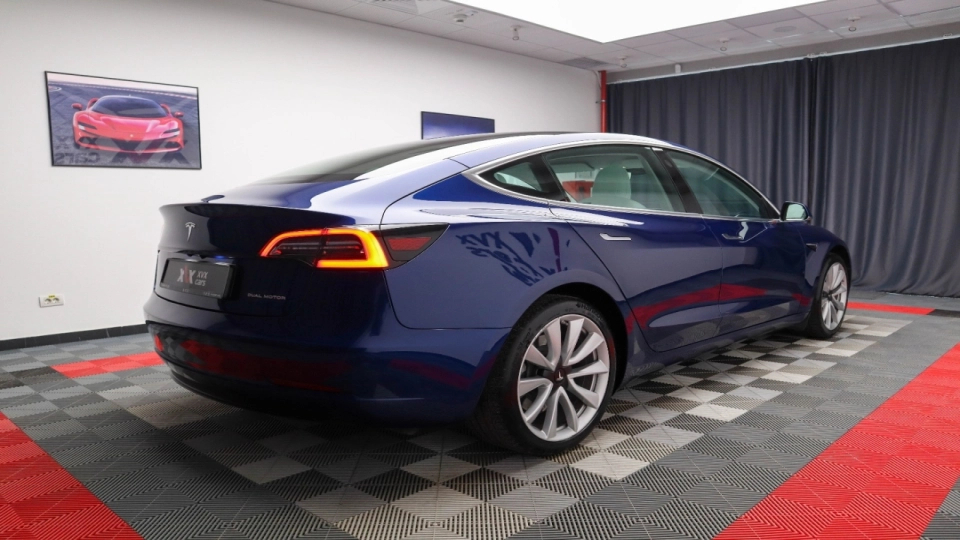 Tesla 3 LongRange DualMotor Piele Alba Garantie pana in 2028 - imaginea 6