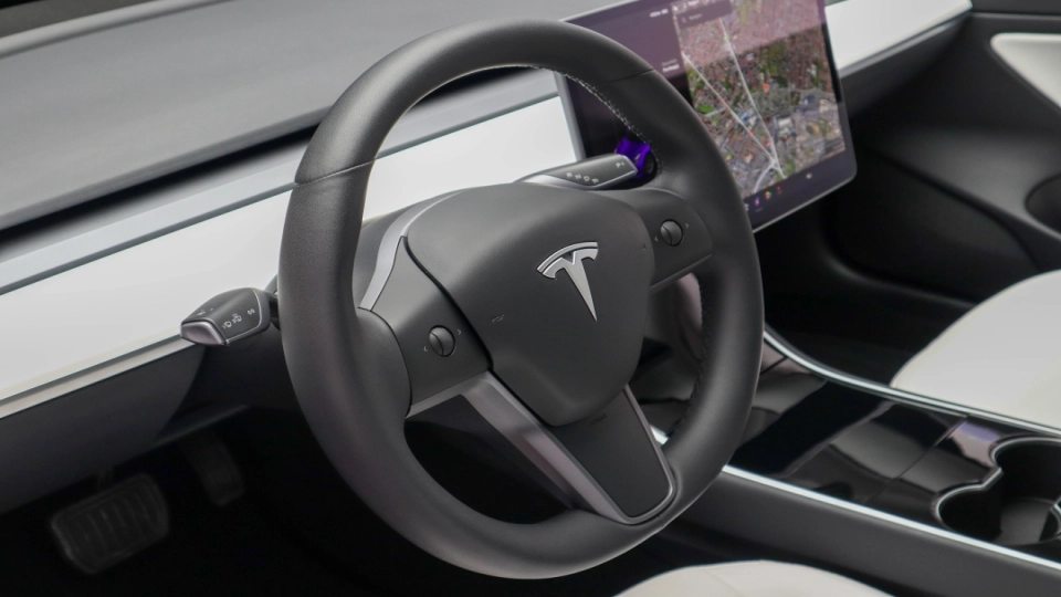 Tesla 3 LongRange DualMotor Piele Alba Garantie pana in 2028 - imaginea 29