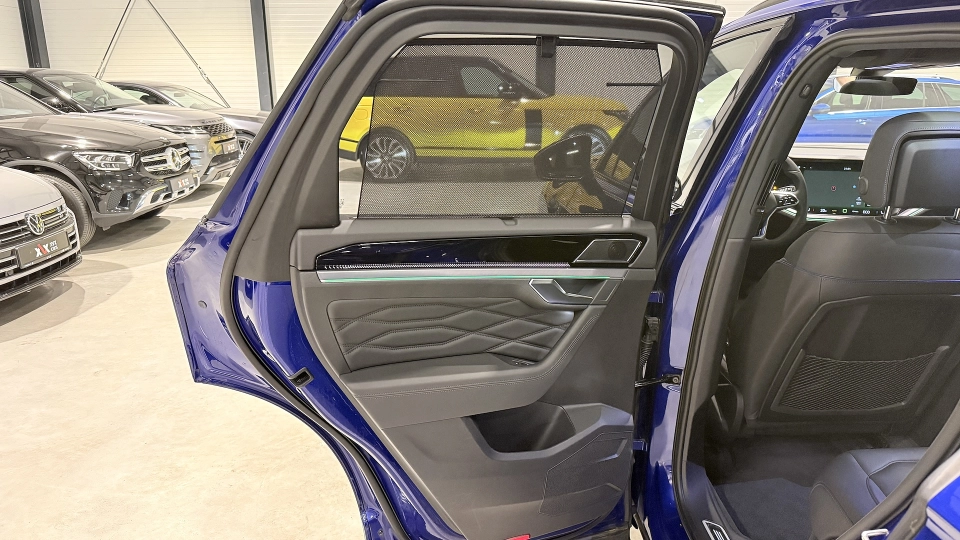 Volkswagen Touareg R Facelift / Ventilatie / Incalzire / Memorii - imaginea 34