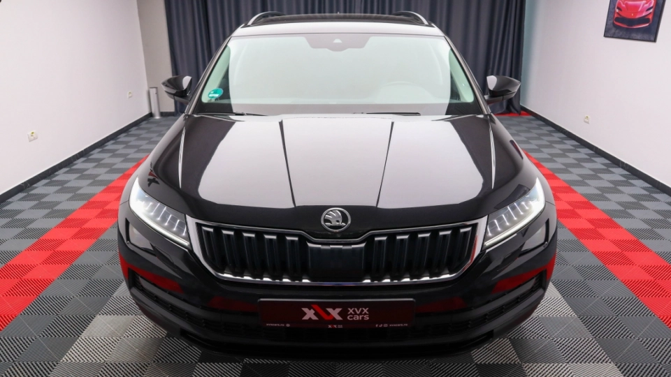 Skoda Kodiaq 2.0 TDI DSG Ambition Lumini Ambientale LED Blind Spot ACC - imaginea 2