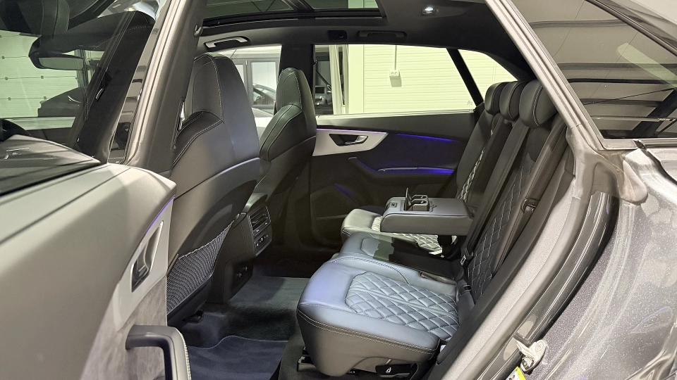 Audi Q8 Competition 60 TFSIe B&O Trapa Headup Memorii Pneumatic - imaginea 25