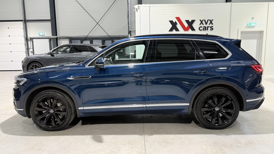 VW Touareg eHybrid Masaj Ventilatie Panoramic IQ Light Keyless Carlig - imaginea 11
