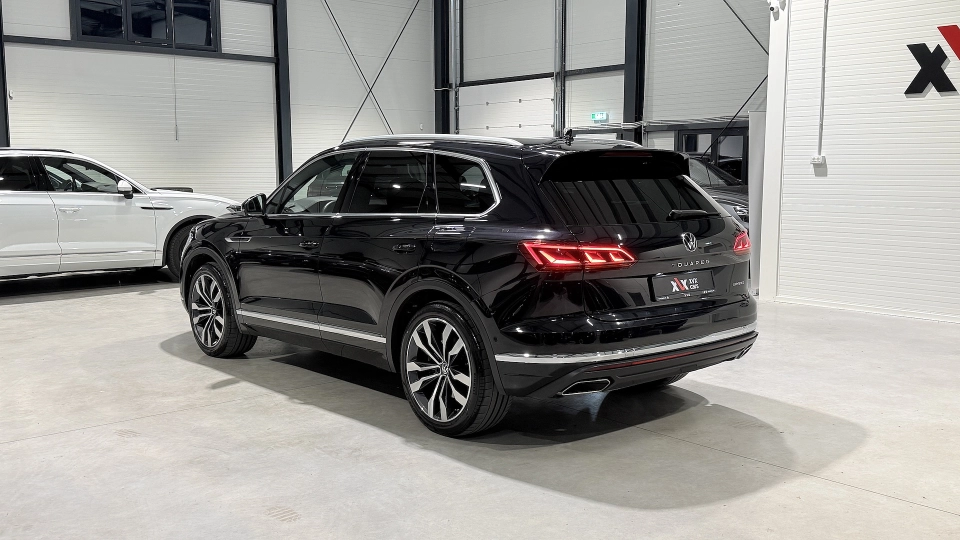 VW Touareg eHybrid Piele Puglia Ventilatie Panoramic IQ Light Carlig - imaginea 3