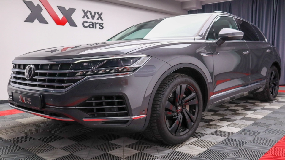 VW Touareg eHybrid Masaj Ventilatie Panoramic IQ Light Keyless Carlig - imaginea 9
