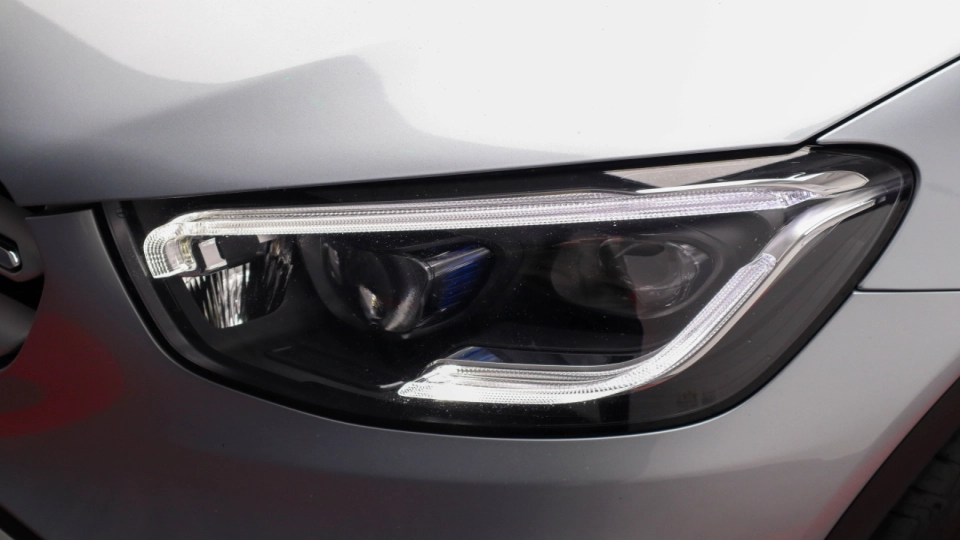 Mercedes GLC 300de 4x4 Aut Panoramic HeadUp MultiBeam LED Ambientale - imaginea 12