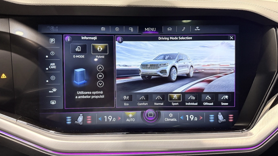 VW Touareg eHybrid Masaj Ventilatie Panoramic IQ Light Keyless Carlig - imaginea 31