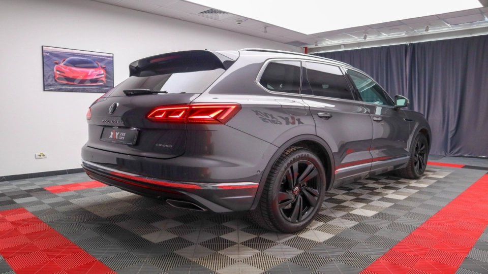 VW Touareg eHybrid Masaj Ventilatie Panoramic IQ Light Keyless Carlig - imaginea 4