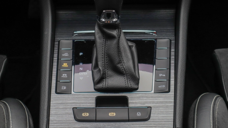 Skoda Superb PlugIn DSG Matrix LED Keyless Masaj ACC Virtual Cockpit   - imaginea 28