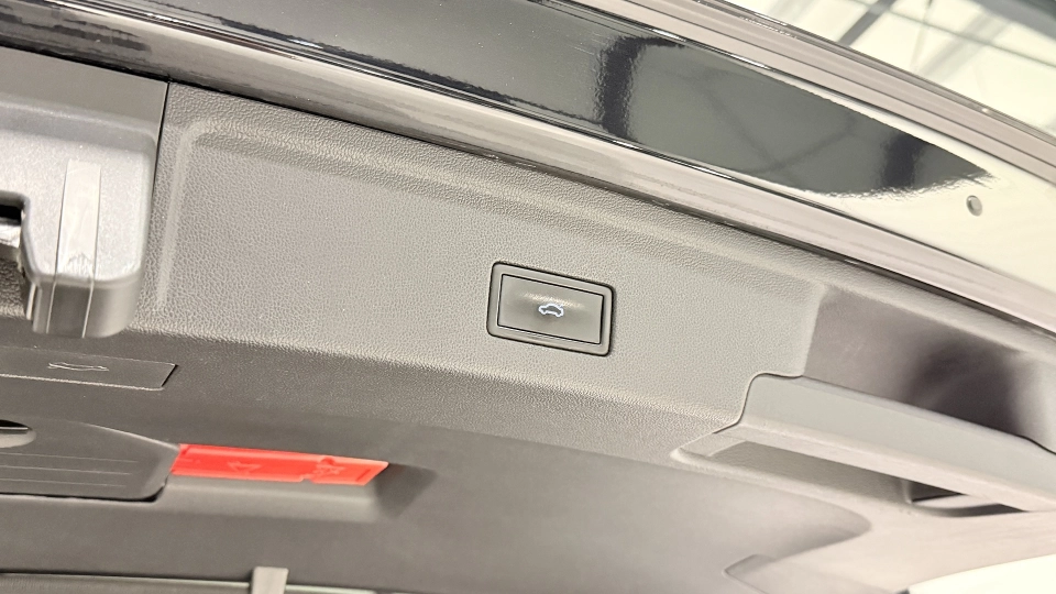 VW Touareg eHybrid Piele Puglia Ventilatie Panoramic IQ Light Carlig - imaginea 38
