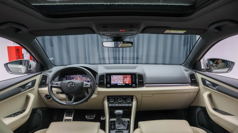 Skoda Karoq 1.5 TSI DSG Panoramic PieleCrem SideAss LED Ambientale - imaginea 29