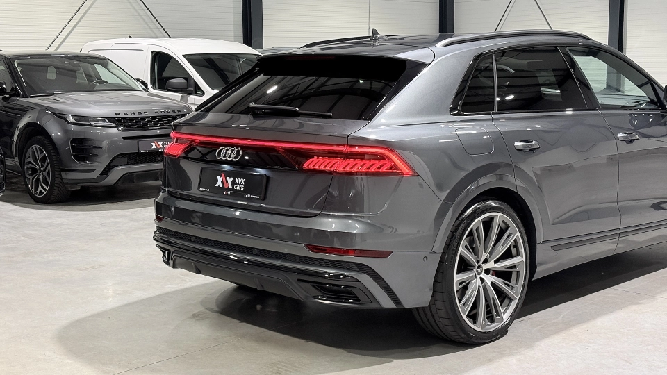 Audi Q8 Competition 60 TFSIe B&O Trapa Headup Memorii Pneumatic - imaginea 14
