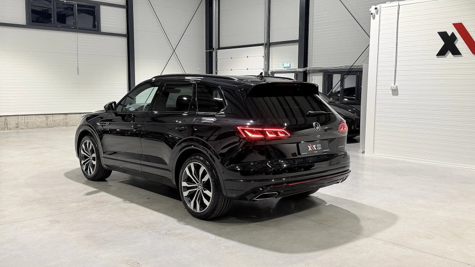 VW Touareg R Ventilatie Trapa Masaj Ambientale Incalzire Carlig - imaginea 4