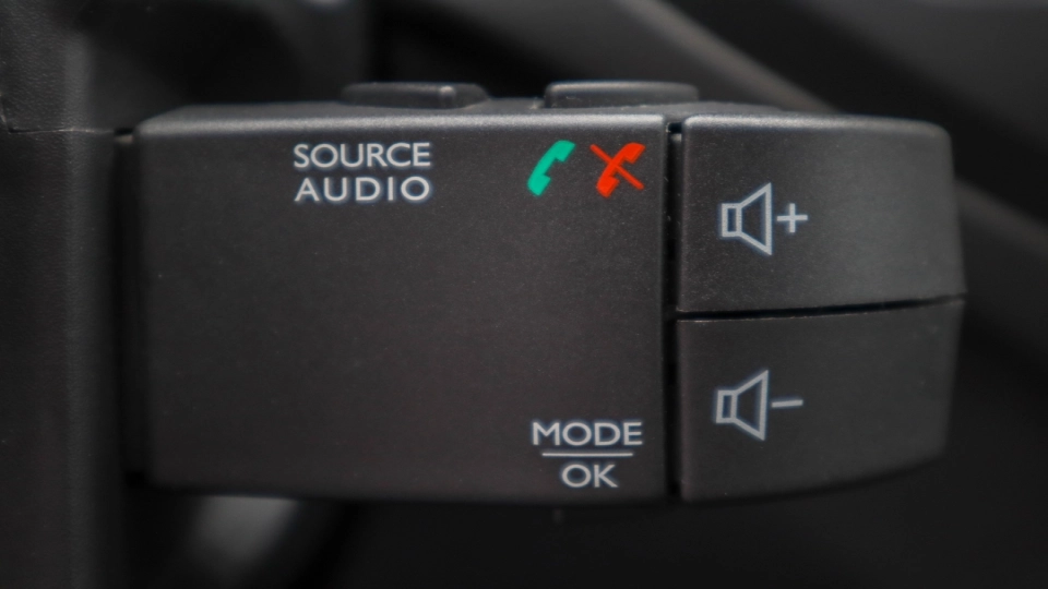 Renault Captur Energy DCi Navigatie Bluetooth Pilot Automat - imaginea 33
