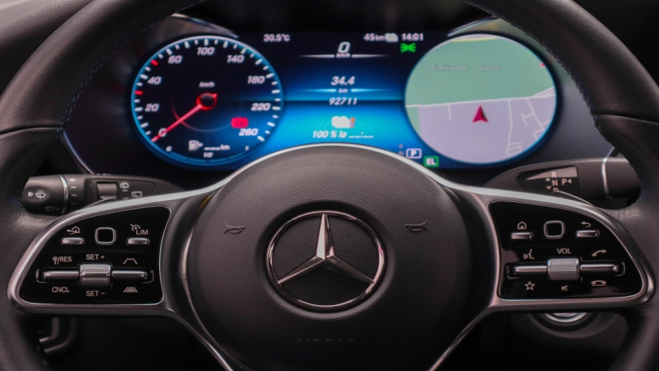 Mercedes GLC 300de 4Matic Keyless HeadUp Cockpit Ventilatie Scaune LED - imaginea 28