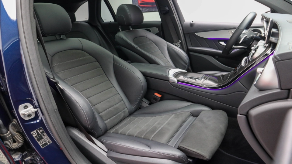 Mercedes GLC AMG 300e Panoramic MultiBeamLED Carbon PachAsistentaFull - imaginea 28