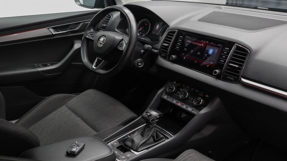 Skoda Karoq Style 2.0 TDI DSG 4x4 LED Camera CANTON ACC Android/Apple - imaginea 27
