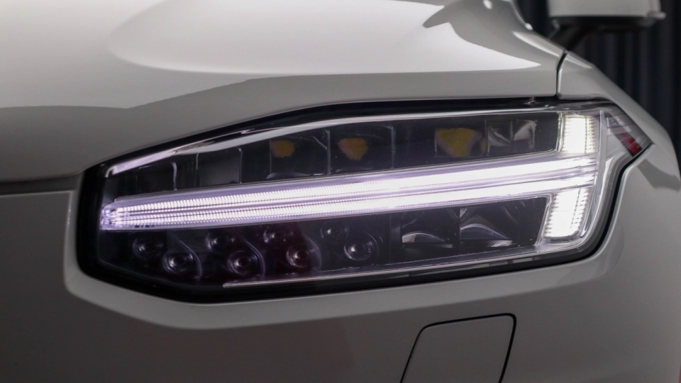 Volvo XC 90 D5 Aut 7 Locuri 4x4 Thor LED Keyless Go/Entry Virt.Cockpit - imaginea 9