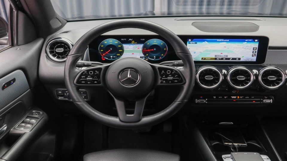 Mercedes GLB 200d WideScreen ACC Camera LED 4Matic Scaune Ventilate - imaginea 22
