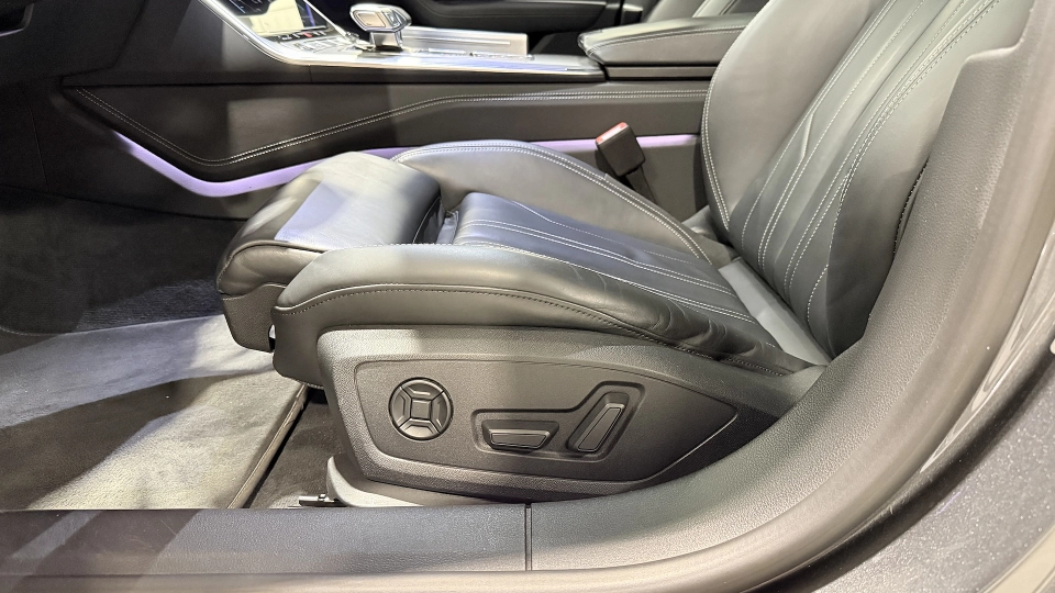 Audi A7 55 TFSIe SLine Matrix Trapa Ambientale Keyless - imaginea 29