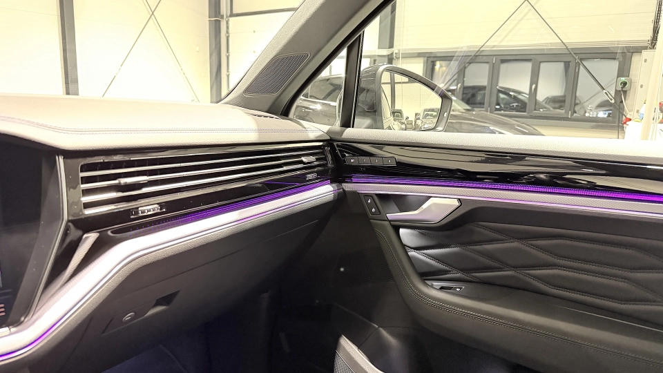 VW Touareg R Ventilatie Trapa Masaj Ambientale Incalzire Carlig - imaginea 36