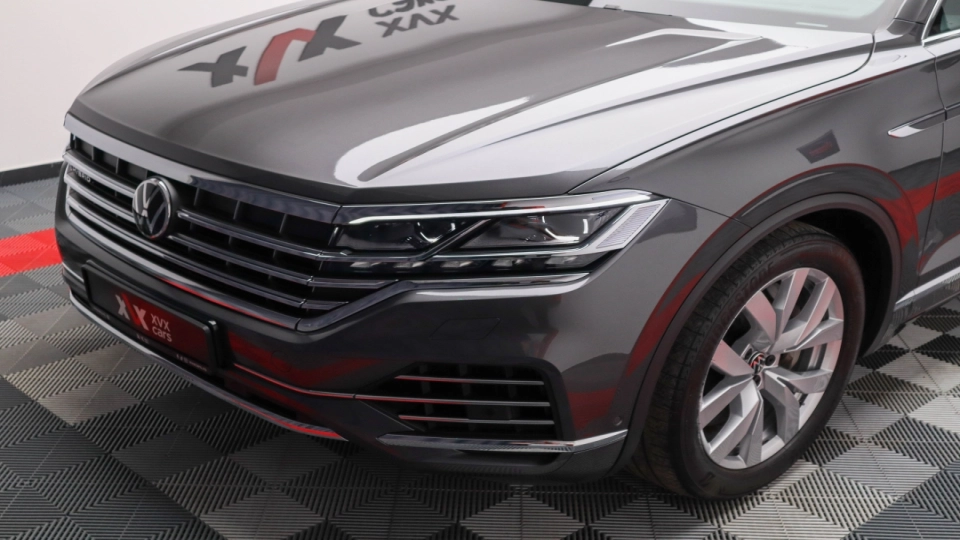 VW Touareg E-Hybrid 462 cai Trapa Ambientale Cockpit Masaj ACC Keyless - imaginea 13