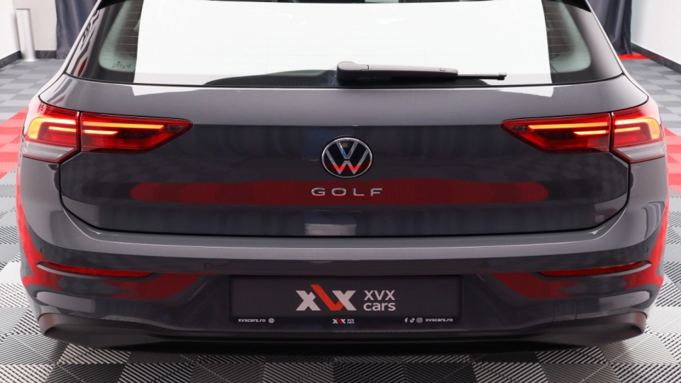 Volkswagen Golf 8 Life 2.0 TDI DSG ACC Navi LED VirtCockpit - imaginea 13