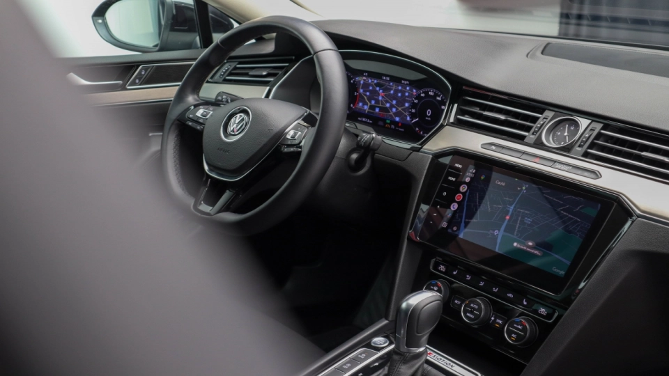Volkswagen Passat 2.0 TDI DSG 4MOTION V.Cockpit Side/Lane Assist Masaj - imaginea 27