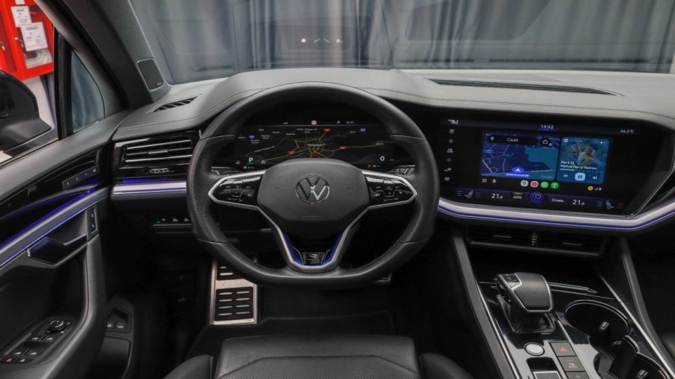 VW Touareg R Line 462 cai Panoramic IQ Light Ventilatie Keyless HeadUp - imaginea 32