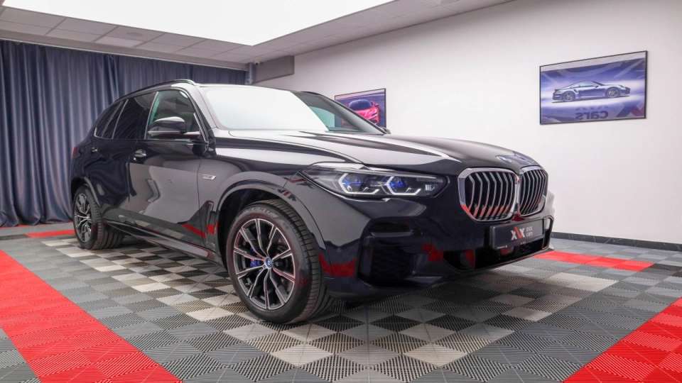 BMW X5 Pachet M Panoramic Assisted Drive Laser Interior Comfort Perne - imaginea 2
