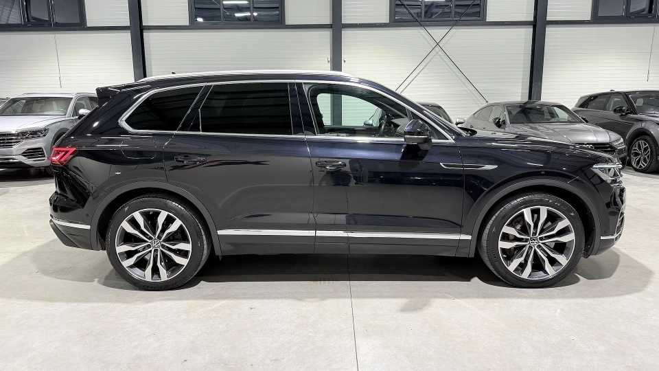 VW Touareg eHybrid Piele Puglia Ventilatie Panoramic IQ Light Carlig - imaginea 15