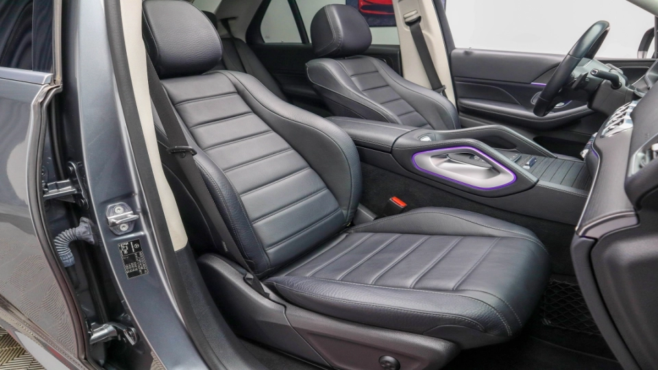 Mercedes GLE - 350de AMG - Panoramic - Ambientale - Multibeam - imaginea 27